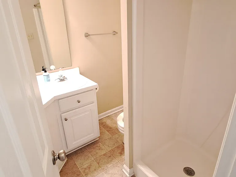 1304 Stockton Rd — Photo 6