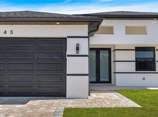 545 Chalet Ave S, Lehigh Acres, FL 33974