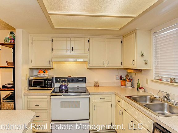 2nd image of 3116 Orleans St APT 10