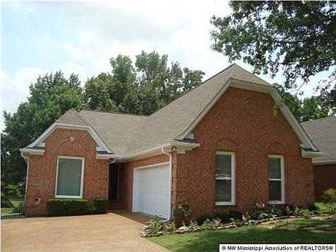 1st image of 452 Fairway Oaks Dr