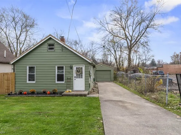 1186 Emerson Ave, Niles, OH 44446