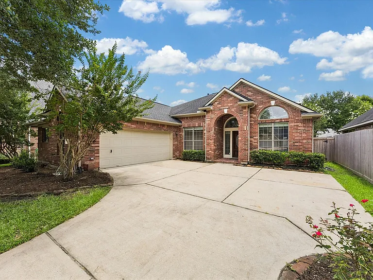 3723 Tidalwood Dr — Photo 1