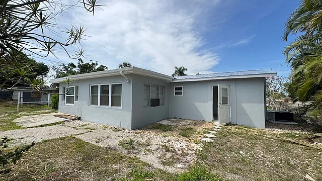 1818 Rhonda St — Photo 20