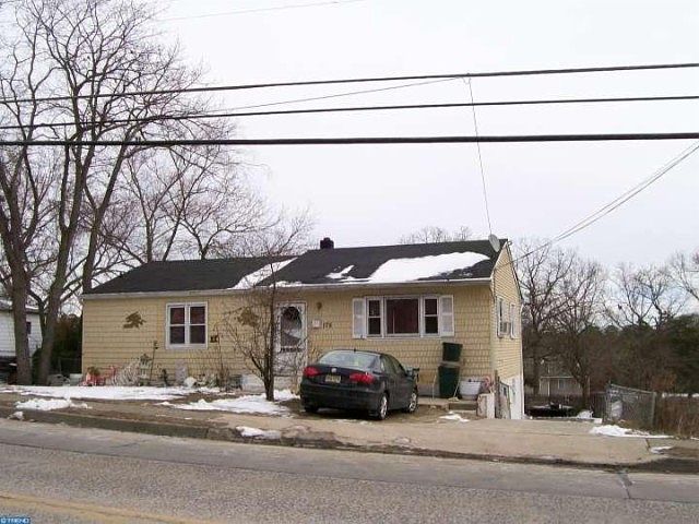 2nd image of 175 Erial Rd