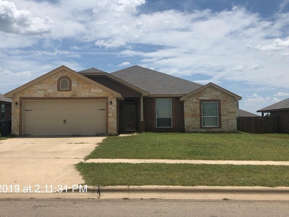 1st image of 2900 Tarrant County Dr