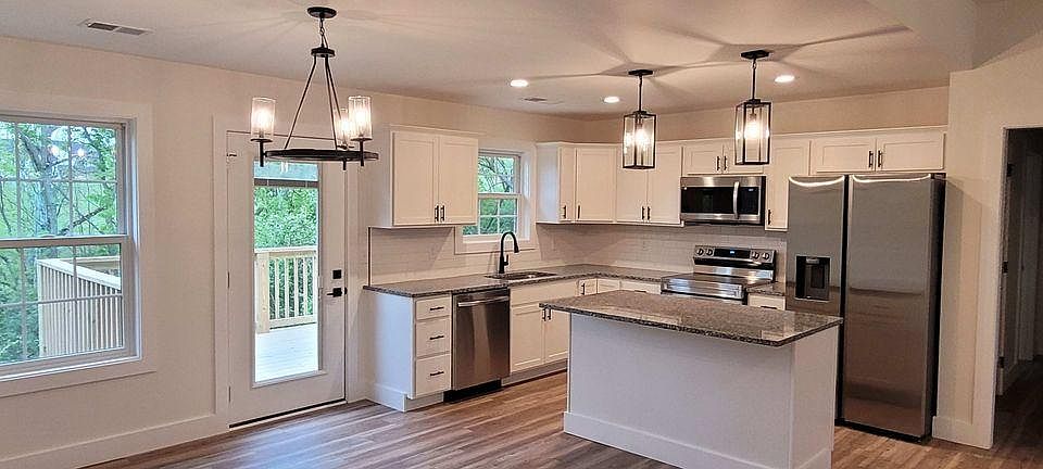 1st image of 6032 Arbor Woods Way