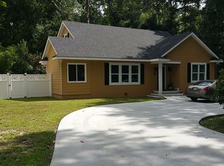 118 Robin Rd, Savannah, GA 31419