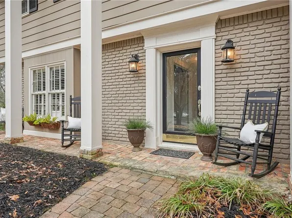 2528 Fernleaf Ct NW, Atlanta, GA 30318