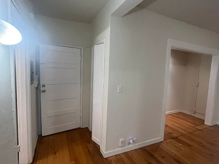 1505-1511 Jackson Street — Photo 10