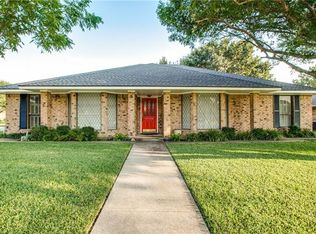210 Indian Trace Ln, Waxahachie, TX 75165