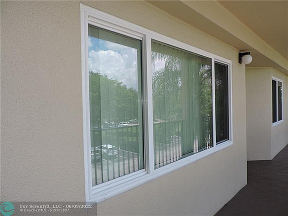 5th image of 901 SW 141st Ave APT 307M