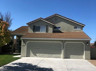 240 Le Chateau Dr, Hollister, CA 95023