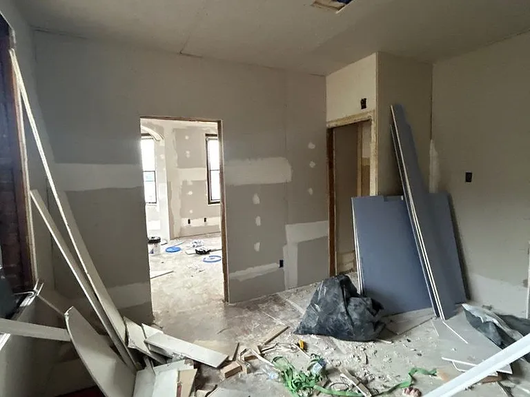Walnut Court Apartments — Photo 5