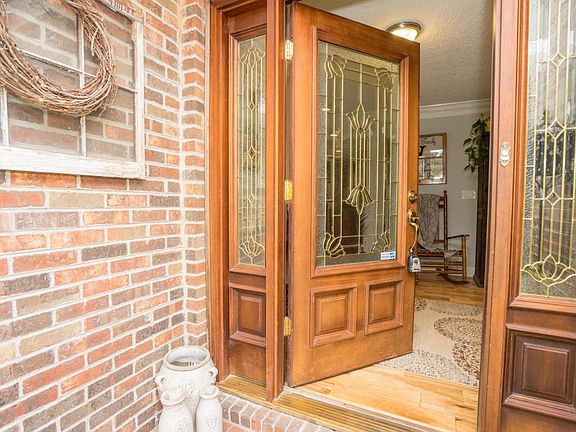 5th image of 213 Cumberland View Ests