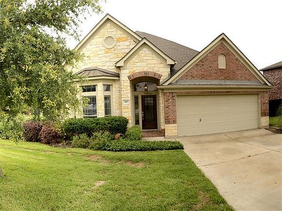 3rd image of 410 Olmos Dr