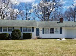 29 Jeffrey Ln, Meriden, CT 06451