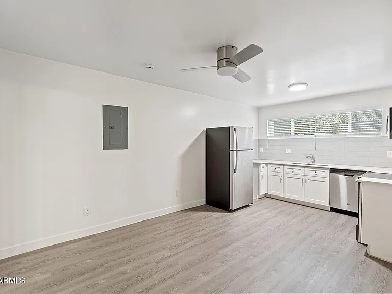 1707 N 18th St #B7 — Photo 6