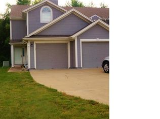 6147 NE Moonstone Ct #18A, Lees Summit, MO 64064