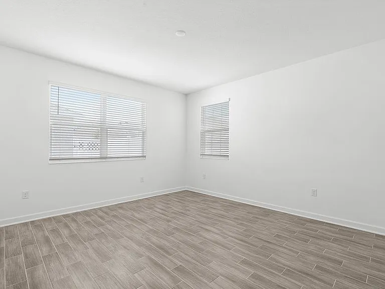 3039 Ella Way — Photo 10