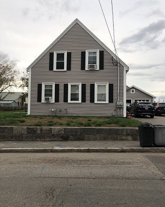 1st image of 86R Brackett St #1
