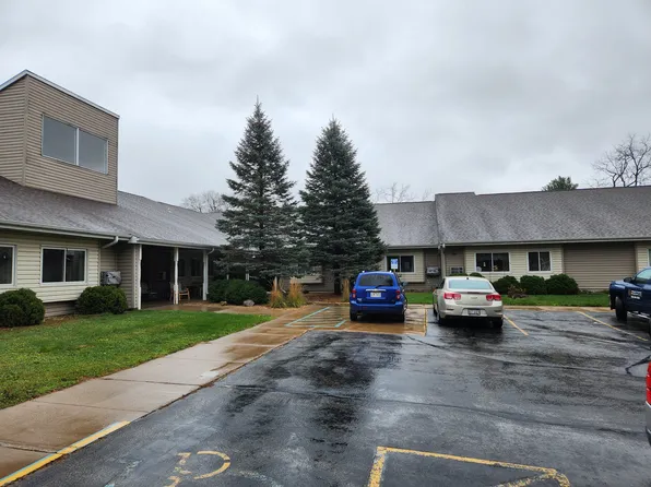 11849 Pine St APT 8, Trempealeau, WI 54661