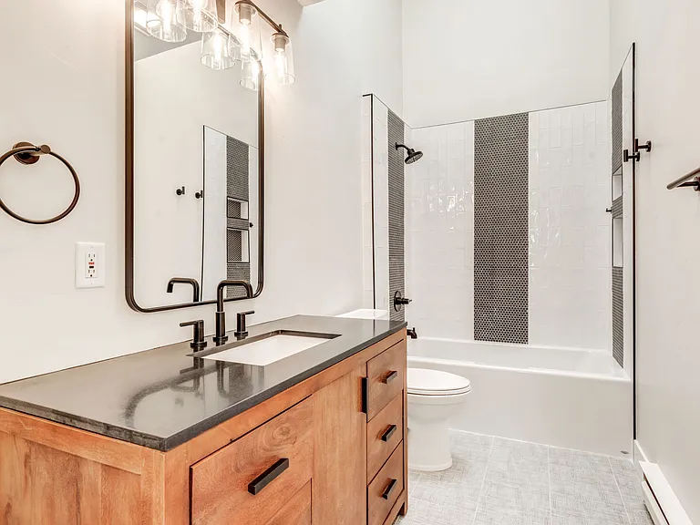 Full bathroom on main level
