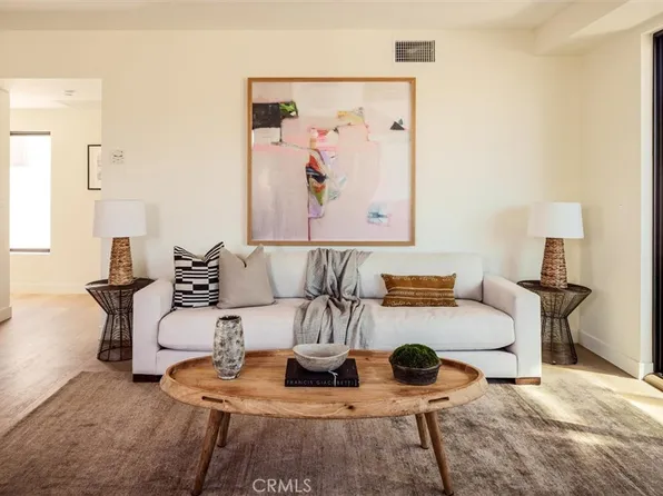 5441 Blackwelder St, Los Angeles, CA 90016