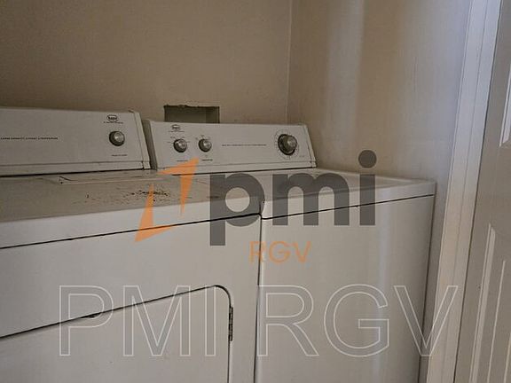 2nd image of 3704 Wyndham Ave