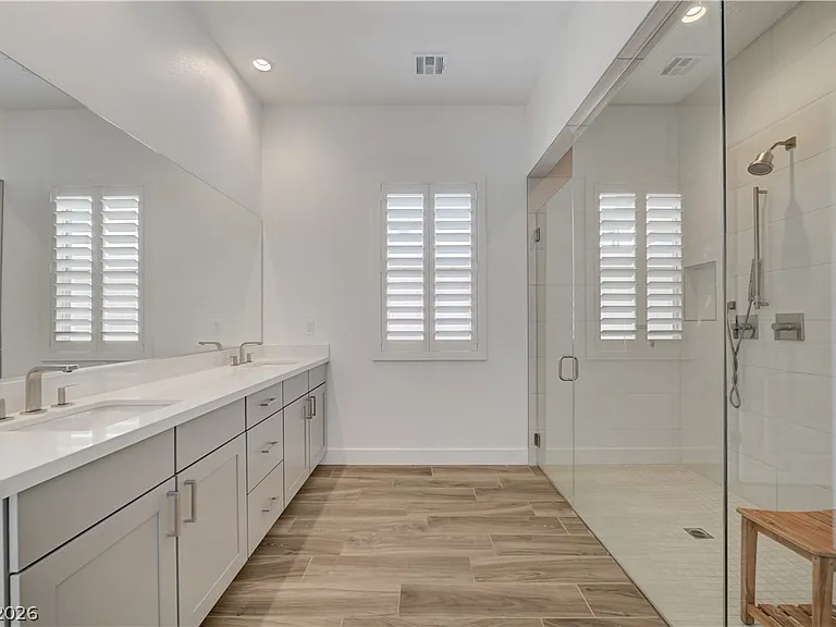 11803 Giroma Ave — Photo 23
