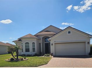 1347 Oakmont Dr, Winter Haven, FL 33884