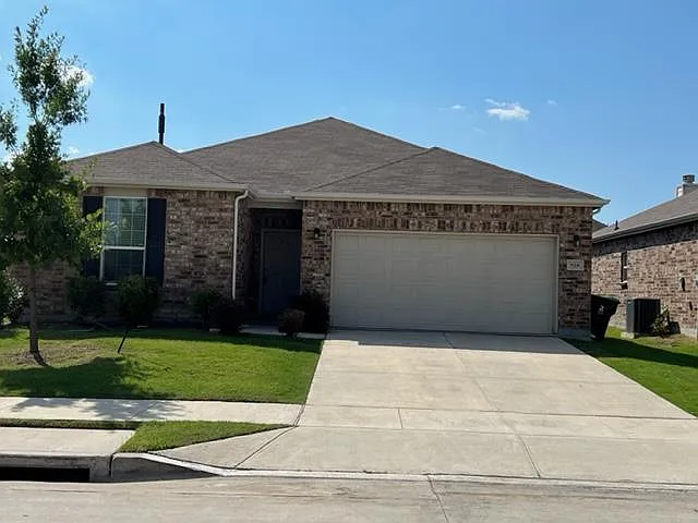 928 Rivers Creek Ln — Photo 2