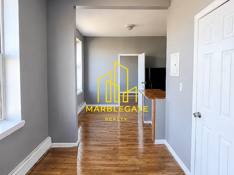 329 Park Ave #122 — Photo 6