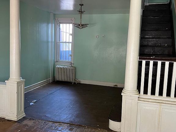 4th image of 4164 N Fairhill St