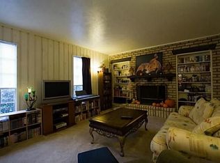 608 Towne House Ln, Richardson, TX 75081