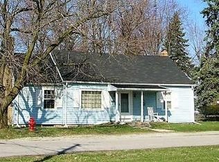 8337 S Pleasant St, Daleville, IN 47334