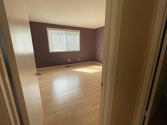 3rd image of 3225 University Blvd W #G12