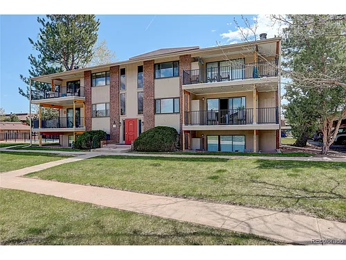 600 Manhattan Dr Photo 1