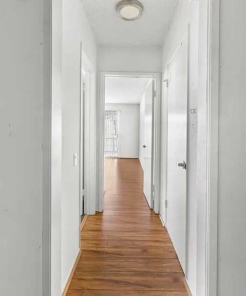 1552 Armacost Ave #9 — Photo 10