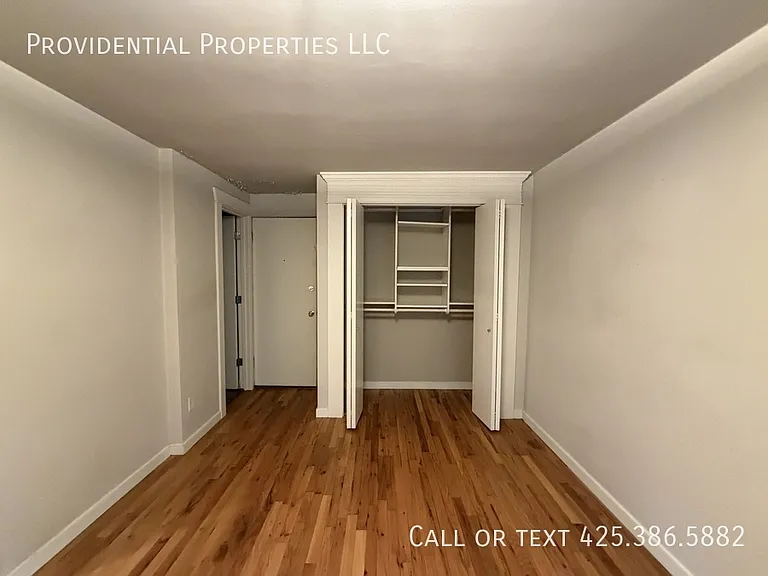 2113 N 37th St #3 — Photo 9
