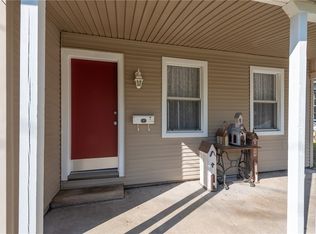 704 Crenshaw St, Bryan, TX 77803