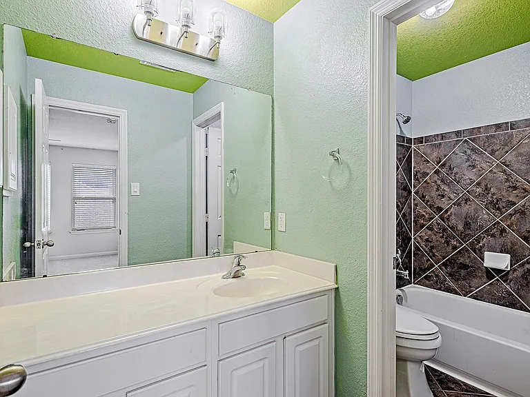 7507 Trail Holw — Photo 29