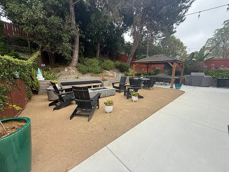 1438 Turquoise Dr — Photo 32
