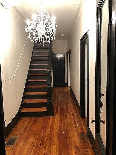 Entry/Foyer