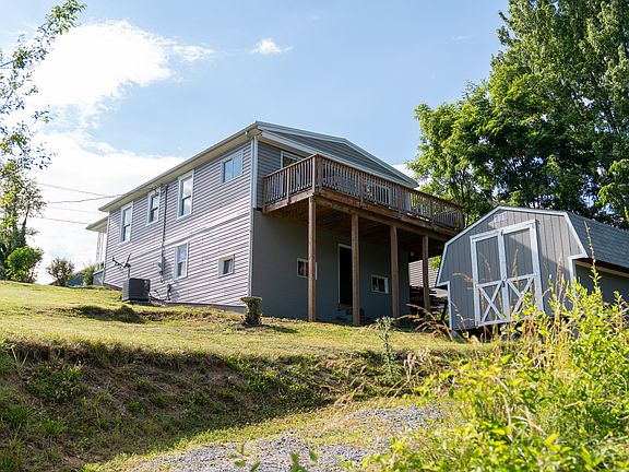 4th image of 244 Shiloh Ave