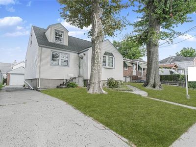 523 Woolley Ave, Staten Island, NY, 10314