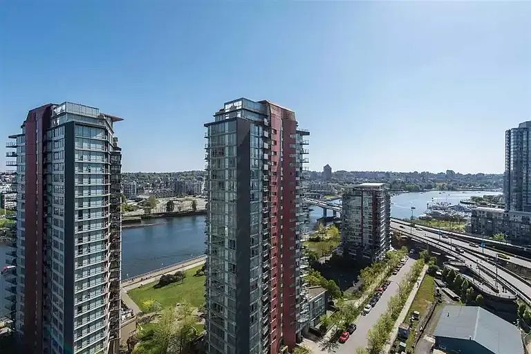 1st image of 33 Smithe St #2206