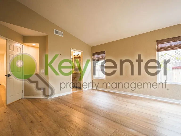 1228 Corte Dulce — Photo 15