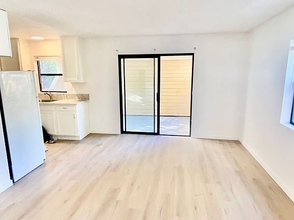 2nd image of 520 W Anapamu St #1