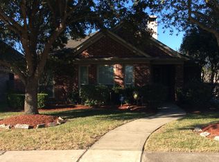 2123 Emerald Cove Dr, League City, TX 77573