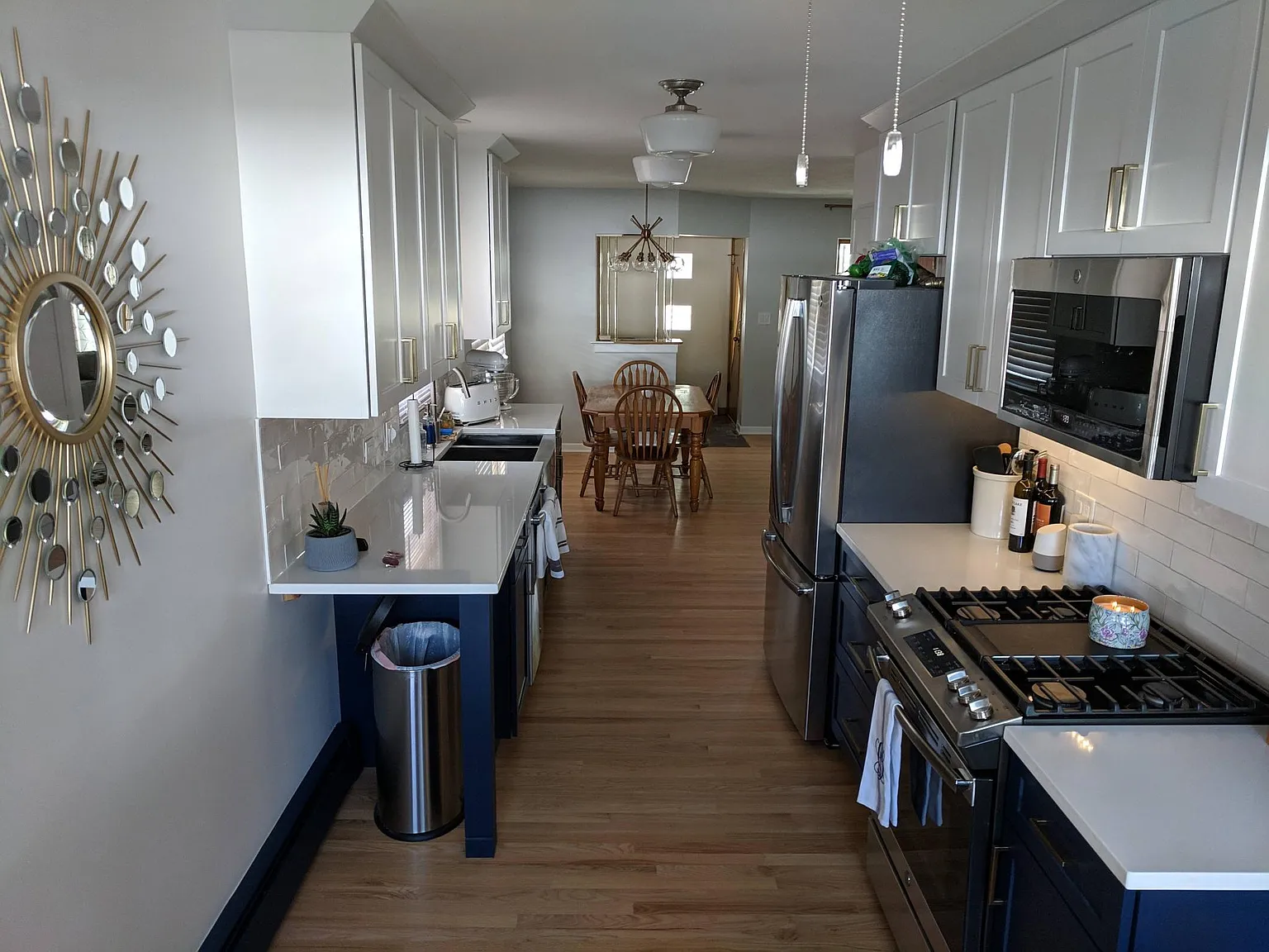 4 bed, 2.5 bath, 2300 sqft, $3,800 — Photo 3